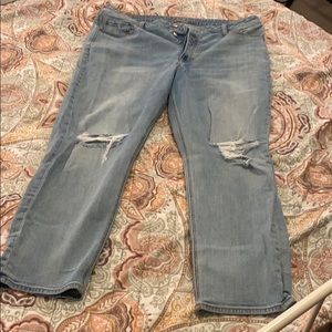 American Eagle High rise mom jeans